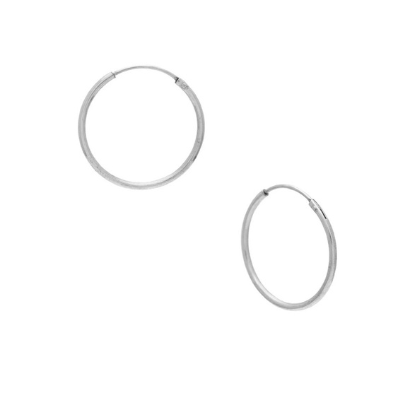 Sarah Mulder Endless Rhodium Hoops - Picture 1 of 4